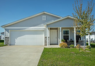 318 Post Oak Dr, Hudson, IA 50643