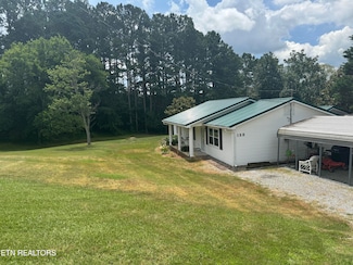 123 Jerry Cardin Ln, Friendsville, TN 37737