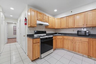 56 Poplar St Unit 1, Jersey City, NJ 07307