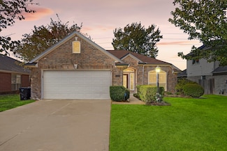 6231 Pleasant Stream Dr, Katy, TX 77449