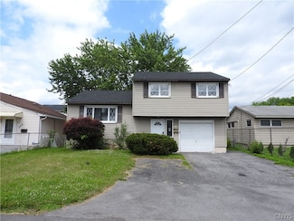 125 Exeter Ave, Liverpool, NY 13088