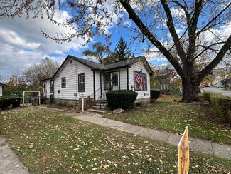 862 Melrose St, Pontiac, MI 48340