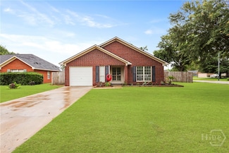 316 Clairemore Cir, Hinesville, GA 31313