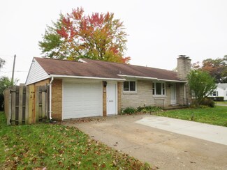 1391 Winchester Dr, Muskegon, MI 49441