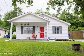 6839 September Ln, Knoxville, TN 37924