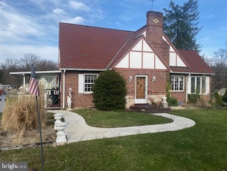 47 Swamp Rd, Mifflintown, PA 17059