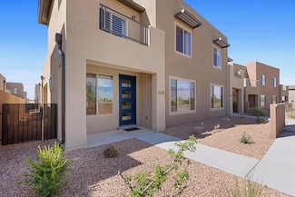 5220 Gold Hill Ln, Santa Fe, NM 87507
