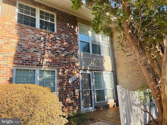 1949 Kennedy Dr, McLean, VA 22102