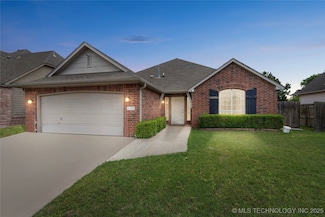 1105 N Joshua Ave, Broken Arrow, OK 74012