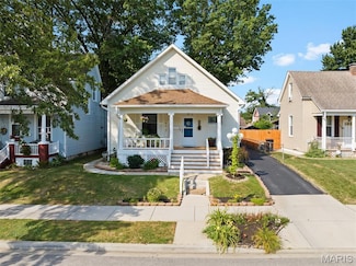 403 N Virginia Ave, Belleville, IL 62220
