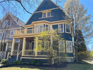 320 Richmond Ave, Buffalo, NY 14222