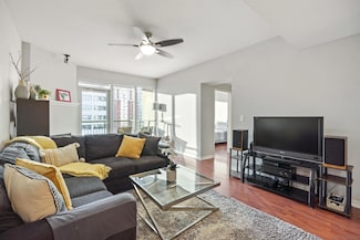 1240 India St Unit 1304, San Diego, CA 92101