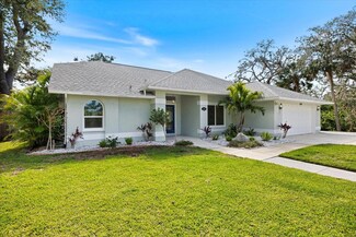 1358 Ewing St, Nokomis, FL 34275