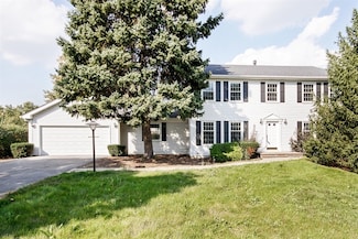 18W736 Oak Brook Rd, Oak Brook, IL 60523