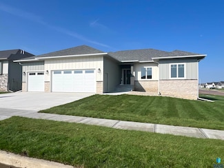 2601 S Galena Ave, Sioux Falls, SD 57110