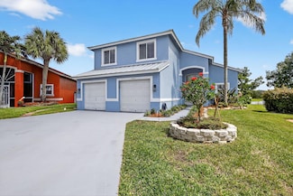 8225 Pelican Harbour Dr, Lake Worth, FL 33467