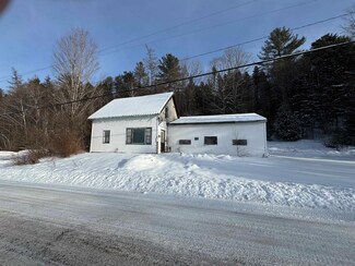 11 Thompson Rd, Stark, NH 03582