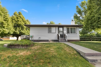 305 S Dell Dr, Havre, MT 59501
