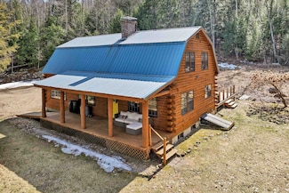 77 Whitehouse Cir, Campton, NH 03223