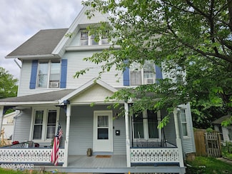 36 Kinsey St, Montgomery, PA 17752