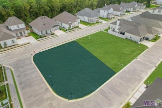 2713 Pointe-Marie Dr, Baton Rouge, LA 70820