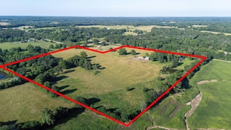 10210 S 1625 Rd, Stockton, MO 65785