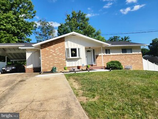 6506 Acorn Ct, Temple Hills, MD 20748