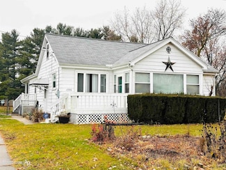 1396 S Graham Rd, Flint, MI 48532