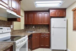 8600 SW 133rd Ave Rd Unit 120, Miami, FL 33183