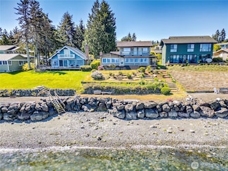 12356 NE Brigantine Ct, Kingston, WA 98346