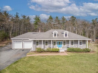 56 Dogwood Cir, Pelham, NH 03076