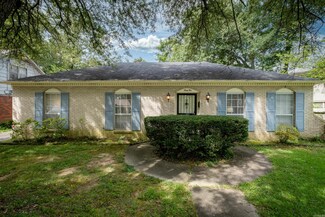 44 Warwick Rd, Little Rock, AR 72205