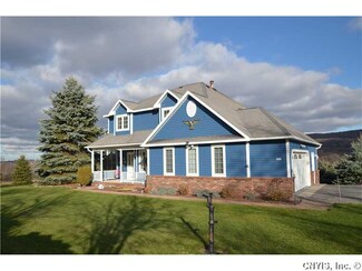 3886 Apulia Rd, Jamesville, NY 13078