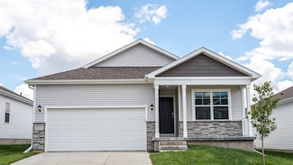 5 Verbena Ln SW, Cedar Rapids, IA 52404