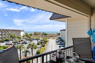 40 Folly Field Rd Unit 304, Hilton Head Island, SC 29928