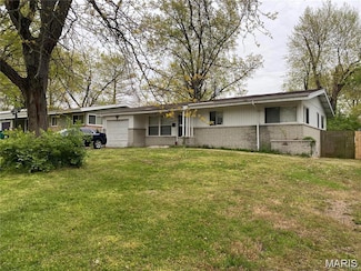 10606 Kilbourn Dr, Saint Louis, MO 63136