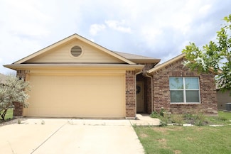 184 Voss, Kyle, TX 78640