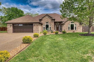 8401 Spencer Dr, Newburgh, IN 47630