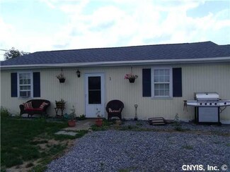 4794 Michigan Rd, Cazenovia, NY 13035