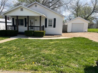 412 Morris Ave, Mountain Grove, MO 65711