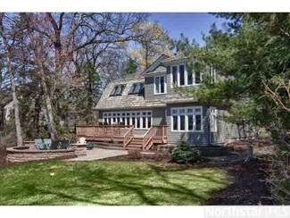 146 146 Dellwood Ave, Dellwood, MN 55110