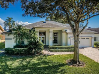 2715 Challenger Dr, Palm Harbor, FL 34683