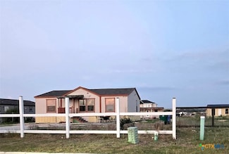 849 Rustler Pass, Niederwald, TX 78640