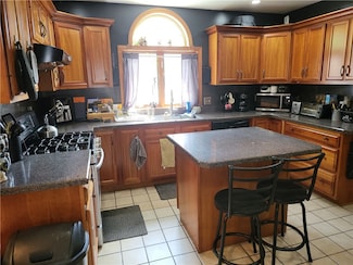 318 Lorenzo Place, Elmira, NY 14901