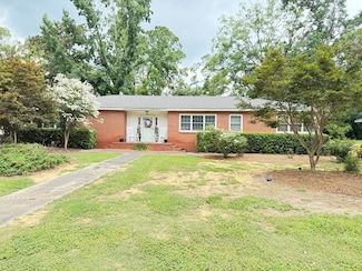 403 Jefferson St E, Douglas, GA 31533