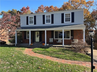 129 Wyngate Rd, Coraopolis, PA 15108