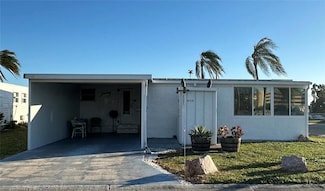 2301 16th St W, Bradenton, FL 34205