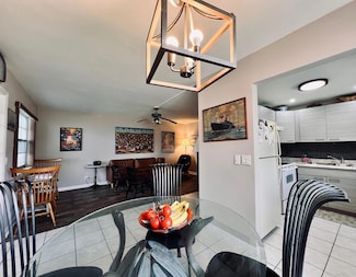 104 Cambridge E, West Palm Beach, FL 33417