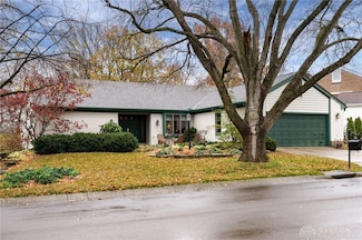 571 Eagle Cir, Dayton, OH 45429