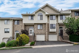 17 Louisburg Square, Verona, NJ 07044